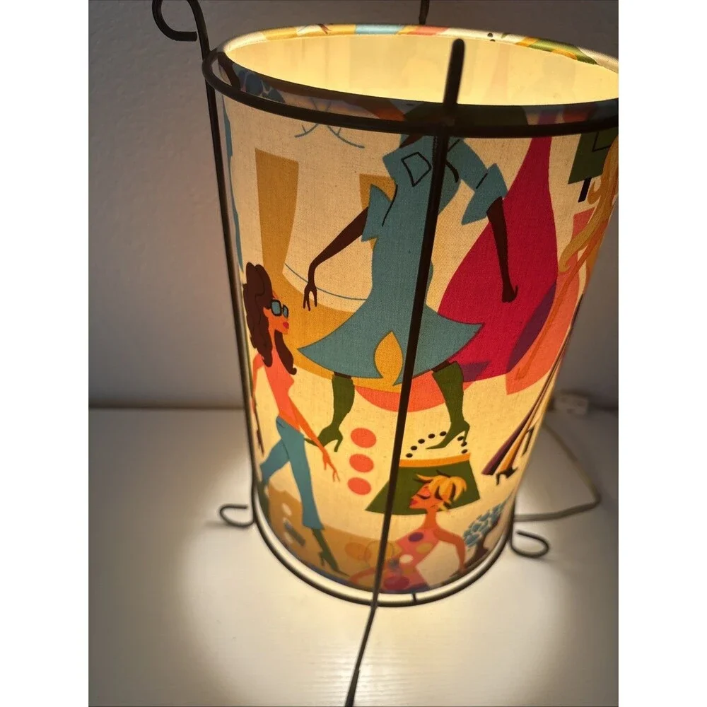 Vtg Tonner Dolls Fashion Wardrobe Print Lamp MCM Modern Century 50s Kitsch